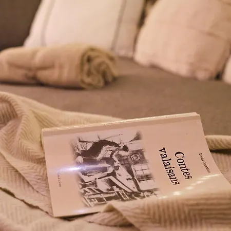 A Theme, 2 Chambres, Vue Sur Les Montagnes Chalais