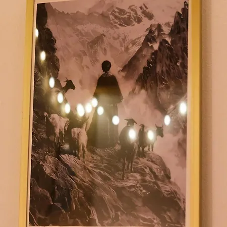 A Theme, 2 Chambres, Vue Sur Les Montagnes * Chalais