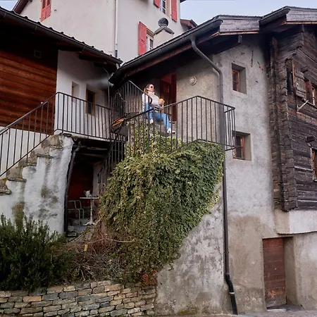 A Theme, 2 Chambres, Vue Sur Les Montagnes Chalais