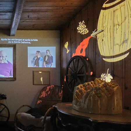 A Theme, 2 Chambres, Vue Sur Les Montagnes Chalais