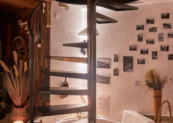 A Theme, 2 Chambres, Vue Sur Les Montagnes * Chalais