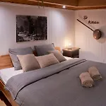 A Theme, 2 Chambres, Vue Sur Les Montagnes Chalais