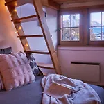 A Theme, 2 Chambres, Vue Sur Les Montagnes * Chalais