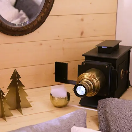 A Theme, 2 Chambres, Vue Sur Les Montagnes Chalais