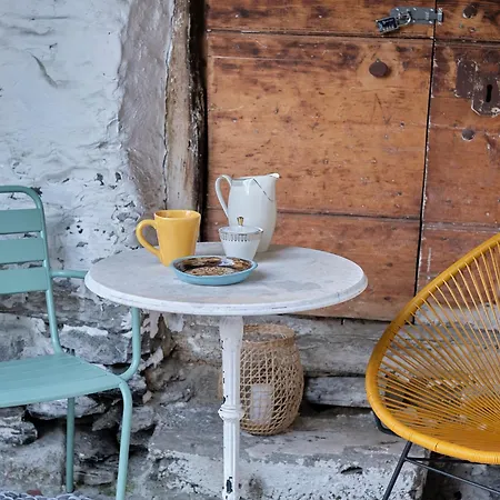 Apartment A Theme, 2 Chambres, Vue Sur Les Montagnes Chalais