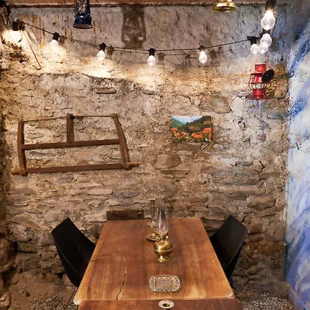 A Theme, 2 Chambres, Vue Sur Les Montagnes Chalais